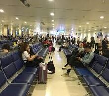 Phòng chờ sân bay, bến xe