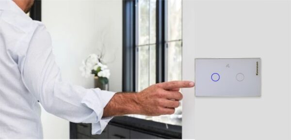 Mặt công tắc thông minh có đèn báo, hiển thị trạng thái